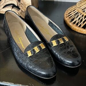 vintage Salvatore Ferragamo Ponza black crocodile-embossed leather loafers Sz 7